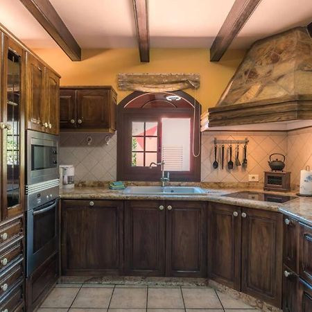 Vivienda Vacacional La Finca Los Palmitos المظهر الخارجي الصورة